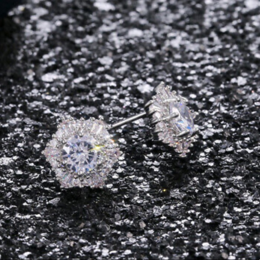 925 Silver Stud Earrings for Women A Pair set - Picture 7 of 8